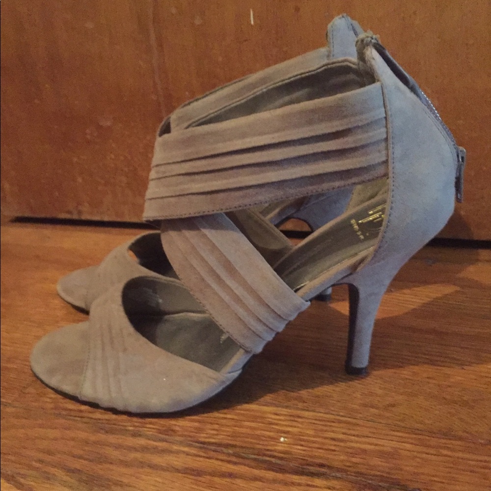 Women’s heels